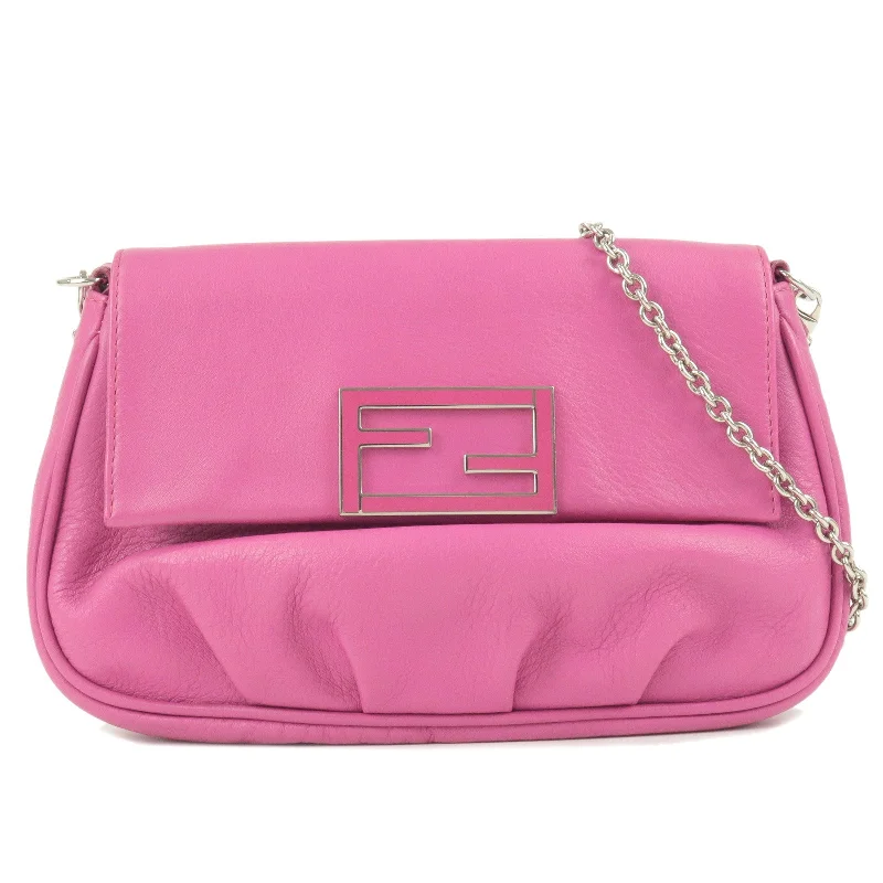 Fendi backpacks with a padded back panel for comfort during long - distance travelFENDI Logo Leather Chain Shoulder Bag Purse Pink 8M0276