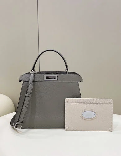 Fendi tote bags with a spacious interior and multiple pockets for daily essentialsBC - FENDI BAGS - 1245