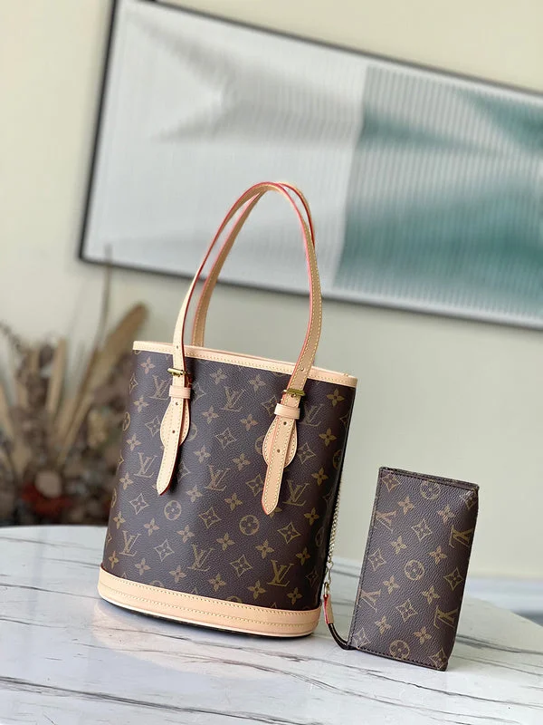 Louis Vuitton bags with a detachable mirror inside for on - the - go touch - upsBC - LOUIS VUITTON BAGS - 1121