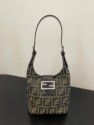 Fendi tote bags with a thermal - insulated pocket for keeping drinks hot or coldBC - FENDI BAGS - 1234