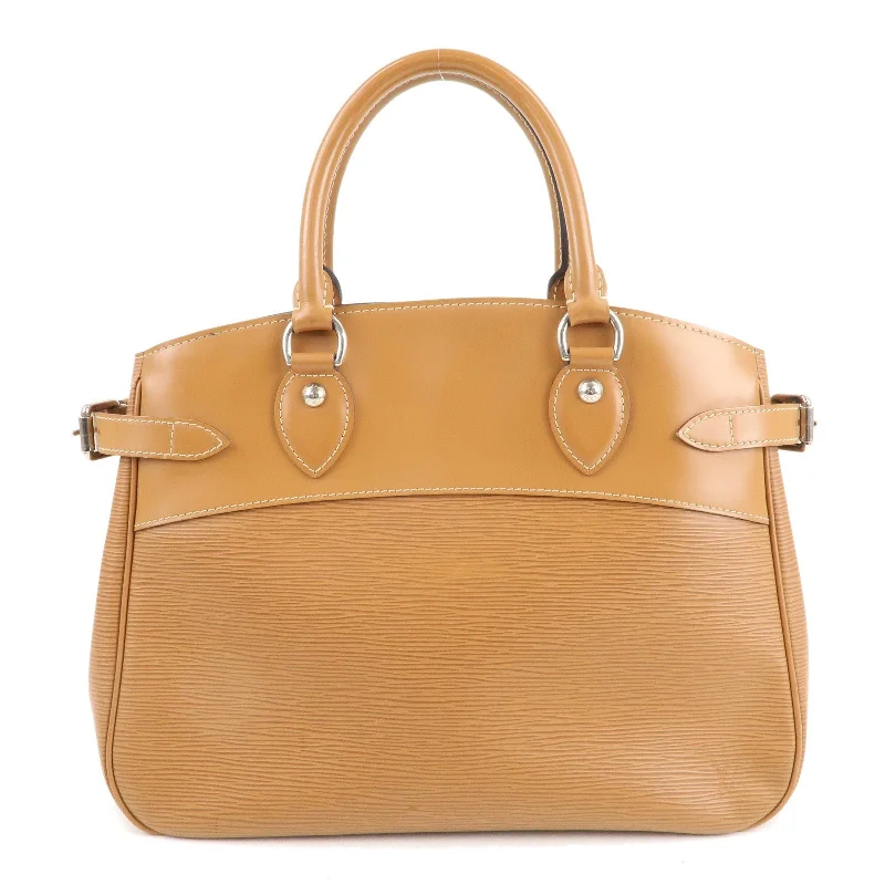 Ladies Louis Vuitton Capucines bags with gold - toned hardwareLouis Vuitton Epi Leather Passy PM Tote Bag Camel M5926I