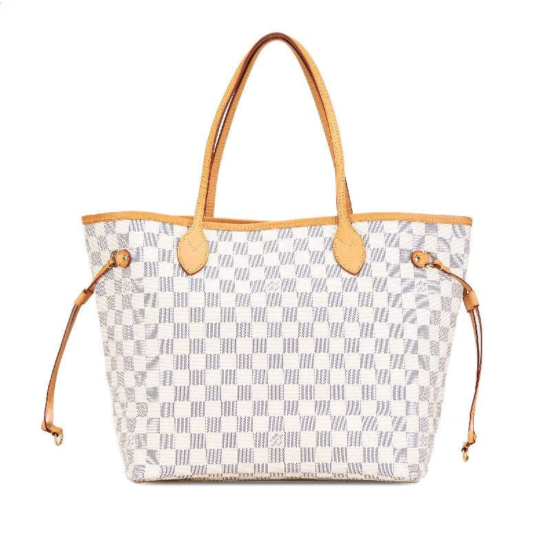 Louis Vuitton Twist bags with a crystal - embellished LV - turnlockWhite Louis Vuitton Damier Azur Neverfull MM Tote Bag