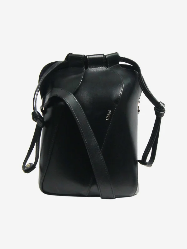 Affordable Replica - Quality Hermes - Inspired BagsBlack small Tulip leather bucket bag