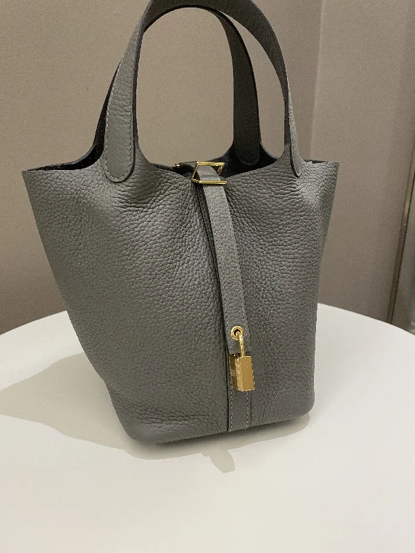 Functional Hermes Roulis Bags with Multiple CompartmentsHermes Picotin Lock 18 Gris Meyer Clemence