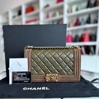 Chanel Classic Flap Bag for Evening PartyBoy Calfskin Old Medium 25CM Limited Edition Leboy Green Brown No 18