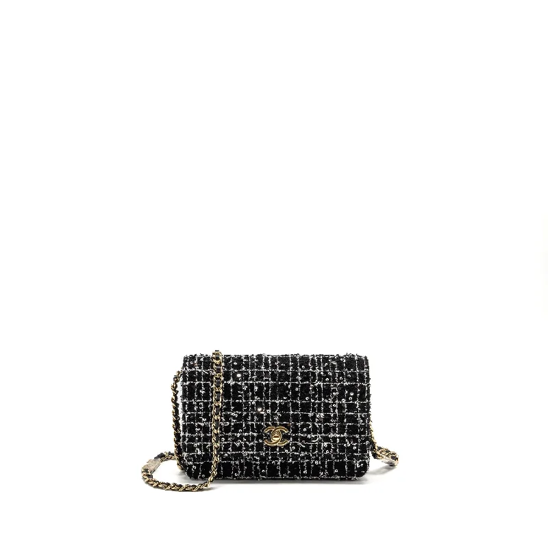 Chanel Vintage Inspired Handbag for Retro LoversChanel 24p Detail Chains Wallet On Chain Tweed/Sequins Black/White LGHW (Microchip)