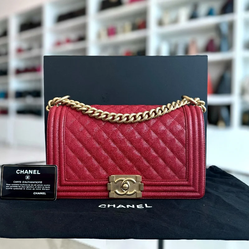 Chanel Chain Strap Handbag for Everyday UseBoy Caviar Old Medium 25CM Quilted Calfskin Leboy Red GHW No 26