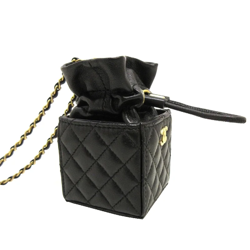 Chanel Luxury Handbag for High - End EventsChanel CC Matelasse Drawstring Bucket (yrlpy9)