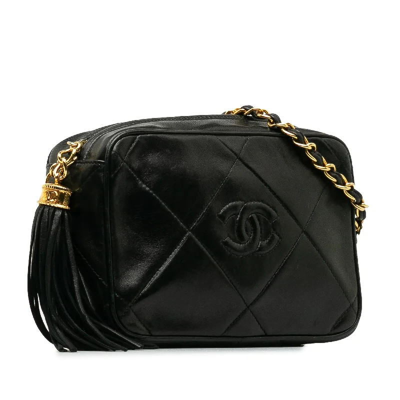 Chanel Vintage Inspired Handbag for Retro LoversChanel CC Matelasse Tassel Camera Bag (b743DC)