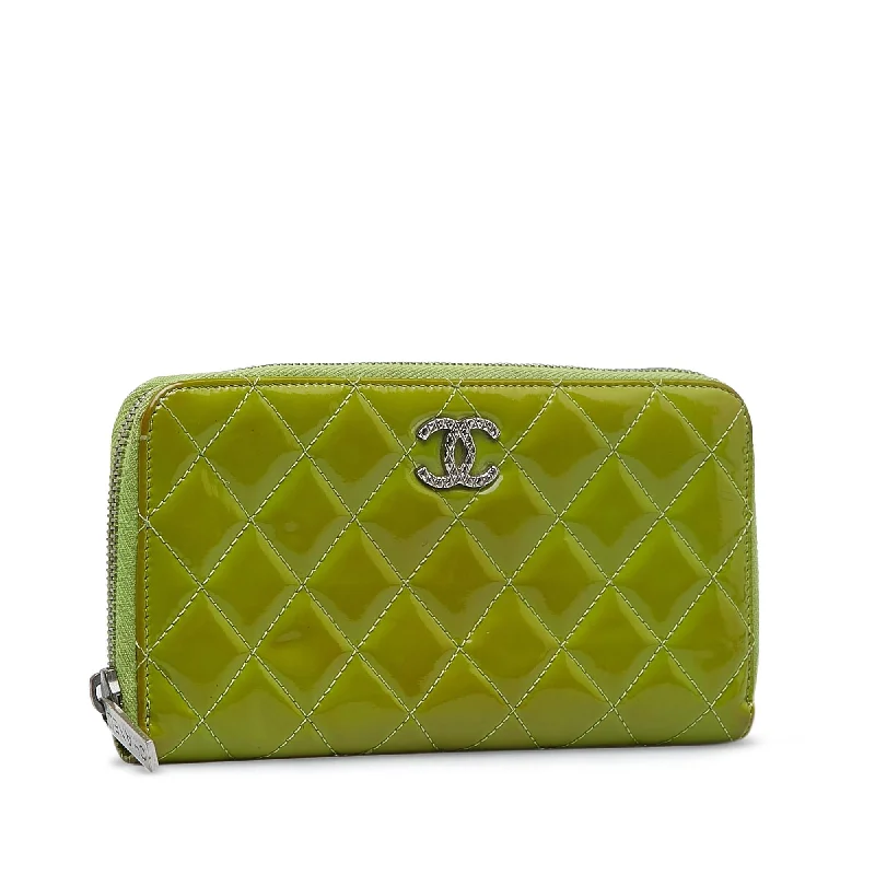 Chanel New Arrival Handbag with Gold HardwareChanel CC Patent Leather Zip Around Wallet (gN1VBT)