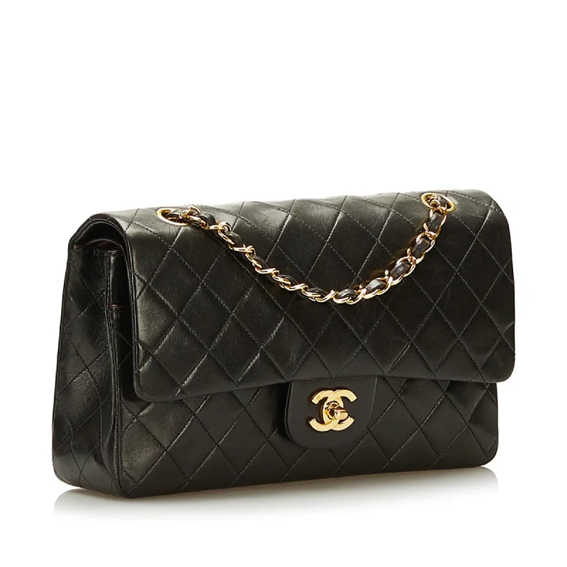 Chanel Black Handbag for Business MeetingsChanel Classic Lambskin Double Flap (Mwbi9B)