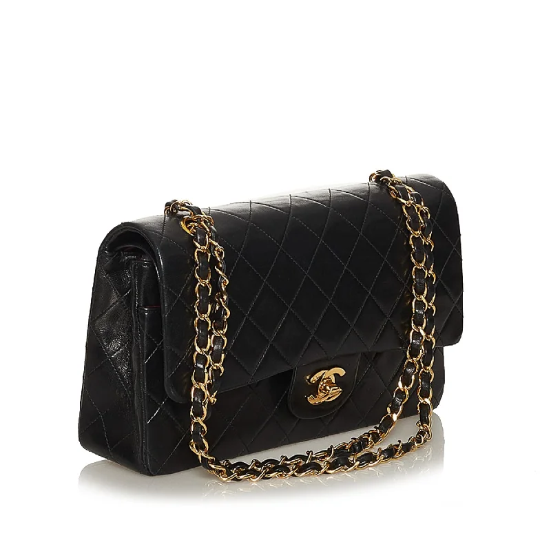 Chanel Chain Strap Handbag for Everyday UseChanel Classic Lambskin Leather Double Flap Bag (28730)