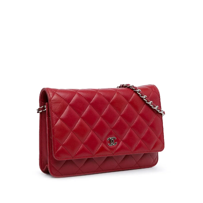 Chanel Quilted Leather Shoulder Bag for FashionistasChanel Classic Lambskin Wallet on Chain (9jdyPo)