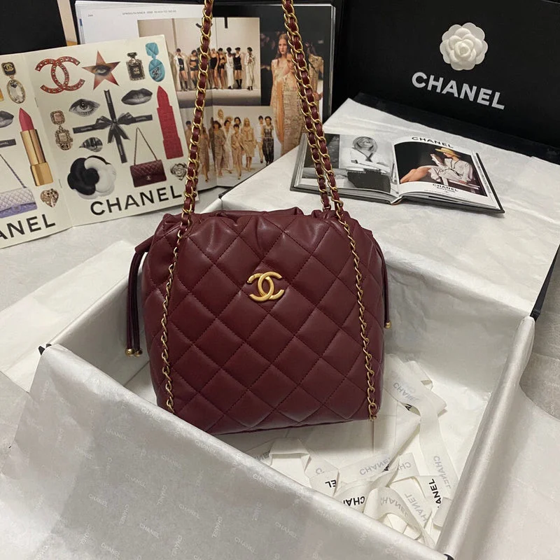 Chanel Handbag with Adjustable Strap for ComfortWF - Chanel Bags - 1532