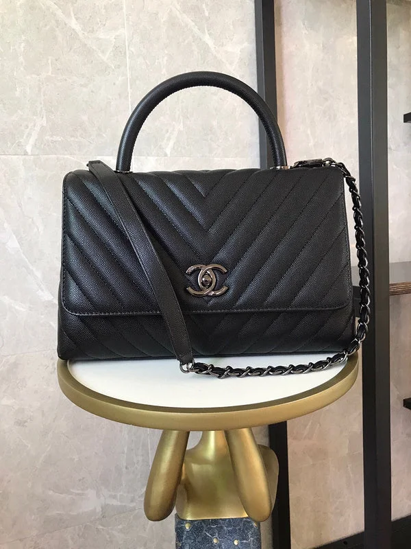 Chanel Handbag with Adjustable Strap for ComfortWF - Chanel Bags - 1535